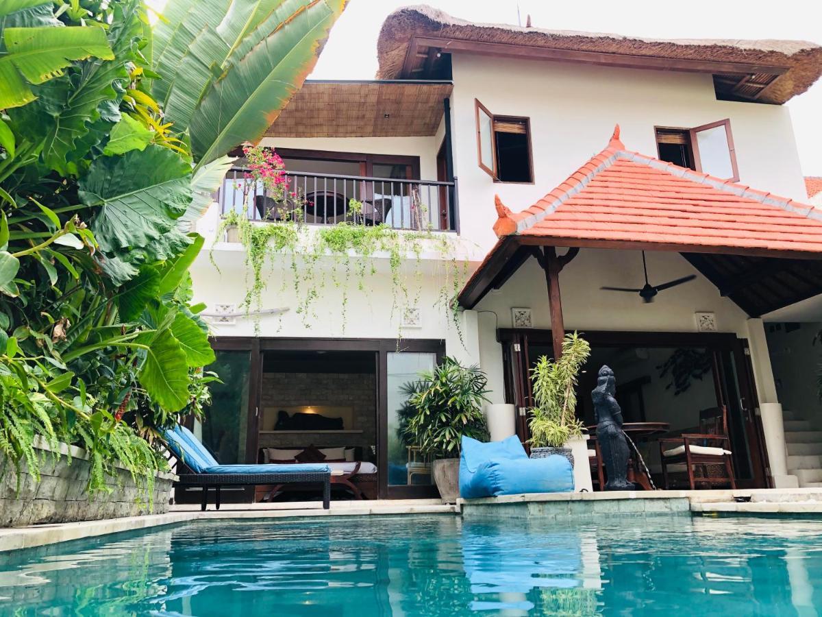 Villa Carissa Seminyak Centre, Bali By Le Ciel Hospitality Екстер'єр фото