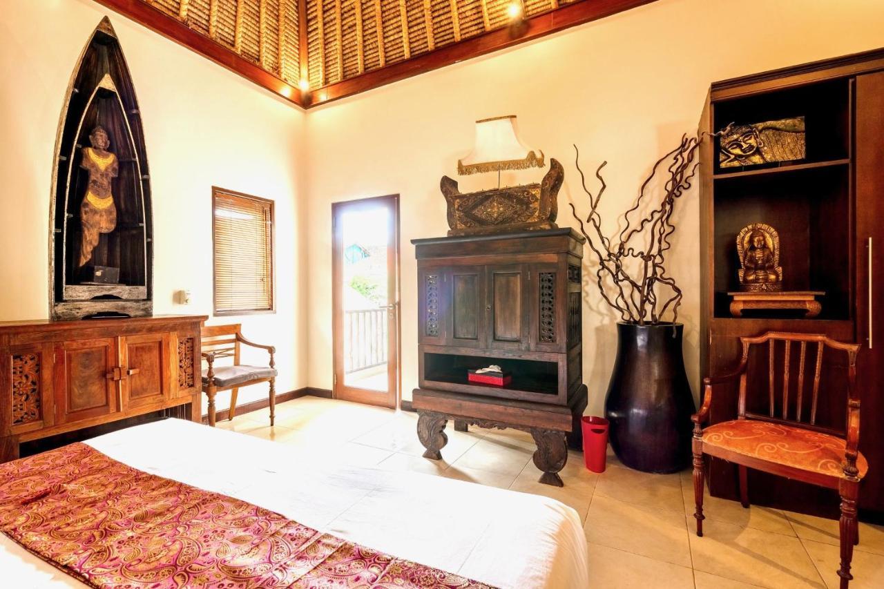 Villa Carissa Seminyak Centre, Bali By Le Ciel Hospitality Екстер'єр фото