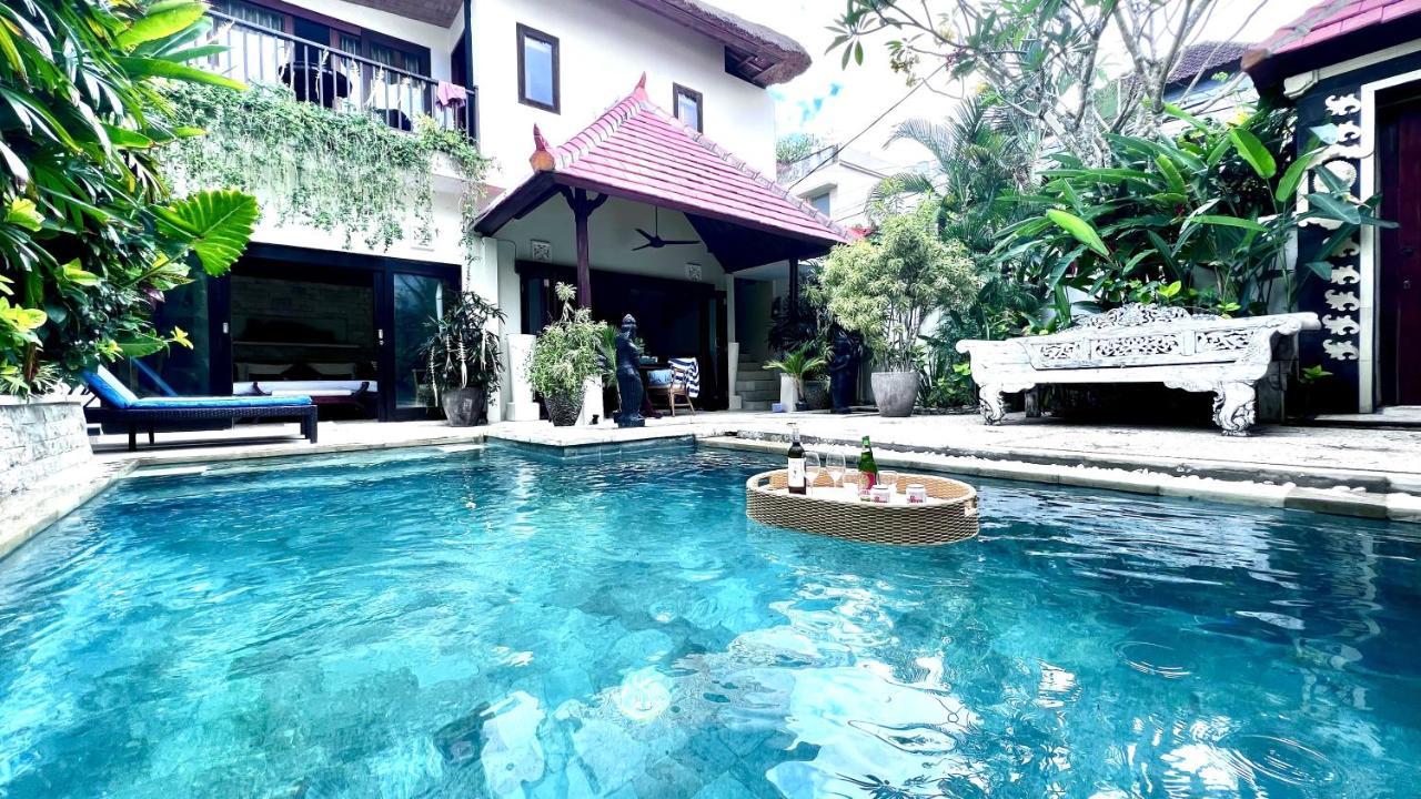 Villa Carissa Seminyak Centre, Bali By Le Ciel Hospitality Екстер'єр фото