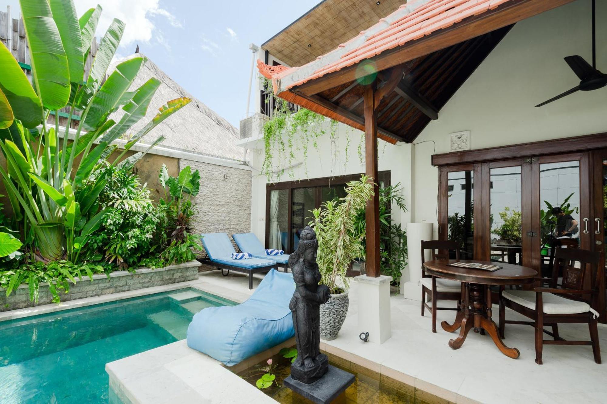 Villa Carissa Seminyak Centre, Bali By Le Ciel Hospitality Екстер'єр фото