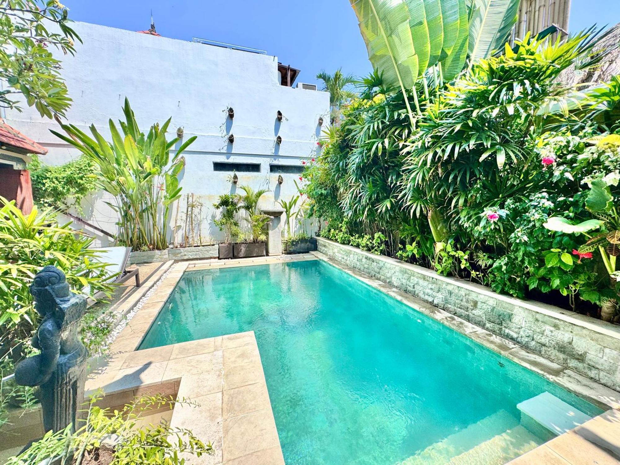 Villa Carissa Seminyak Centre, Bali By Le Ciel Hospitality Екстер'єр фото
